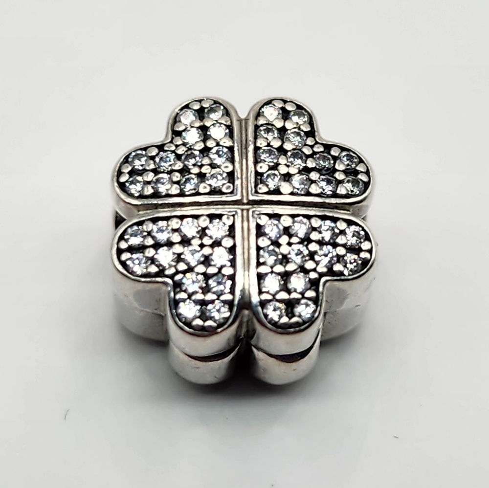 Pandora Silver Four-Leaf Clover Clip Charm